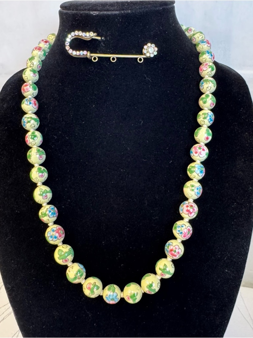 Cloisonné Vintage Yellow Hand-Knotted Floral Necklace